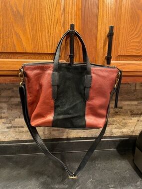 Fossil Black and Rust Two-Tone Leather Tote
